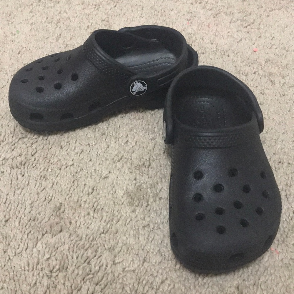 Toddler Black Crocs
